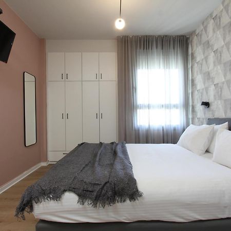 דירות גני תערוכה - Tlv University Apartments Near Expo By Sea N' Rent Τελ Αβίβ Δωμάτιο φωτογραφία
